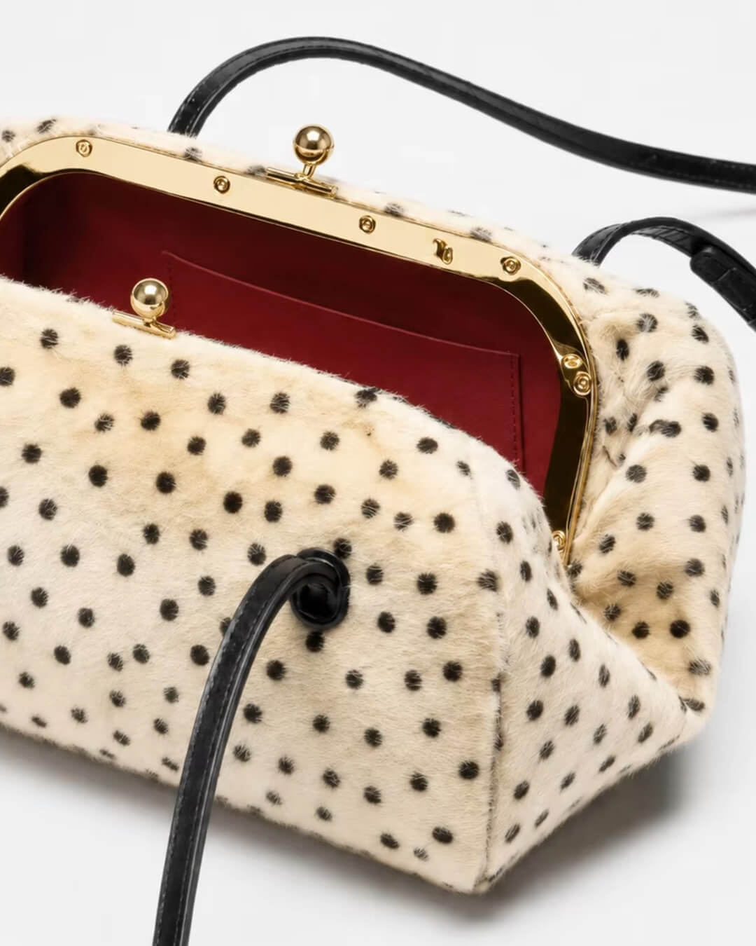 Lexi Leopard Faux Fur Shoulder Bag in beige – detail