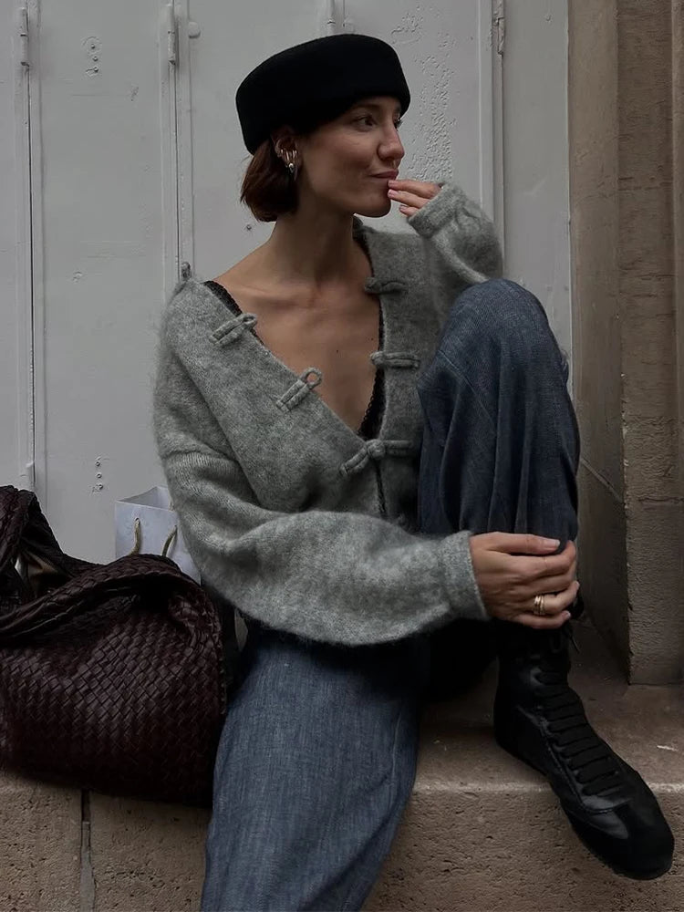 Linnea Frog-Button Knit Cardigan in grey – styled look