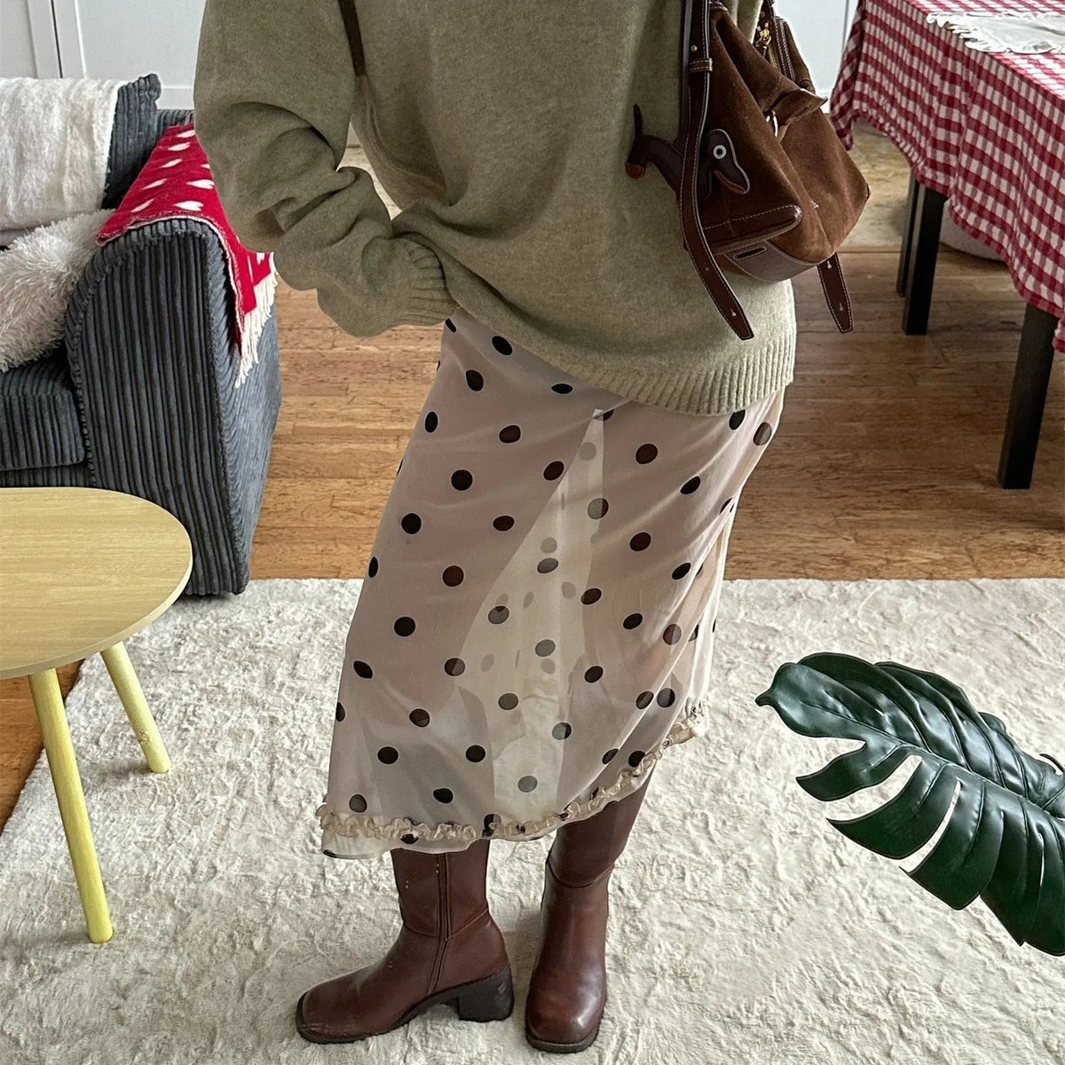Jupe midi Adena en résille à pois