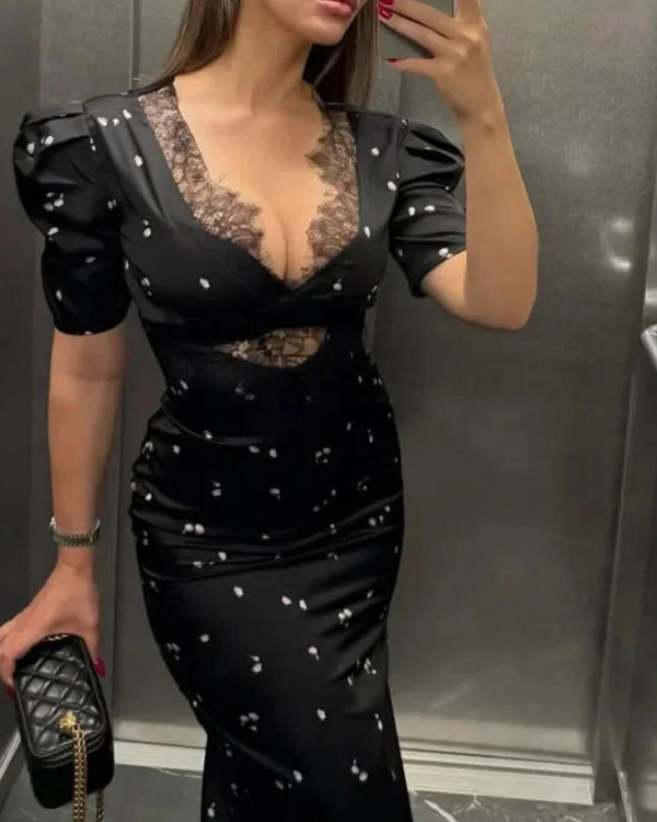 Vestido de renda com mangas balão Adrija