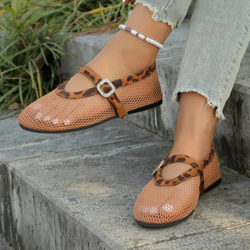Alice Round-Toe Ballet Flats