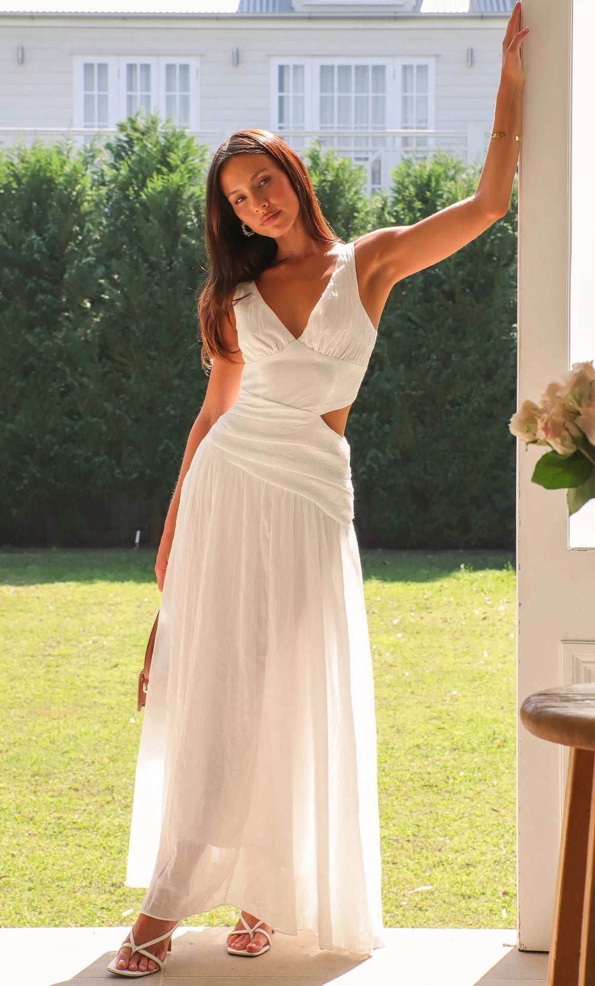 Robe midi Anne évasée à découpes