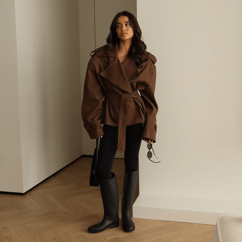 Barbara korte trenchcoat met riem