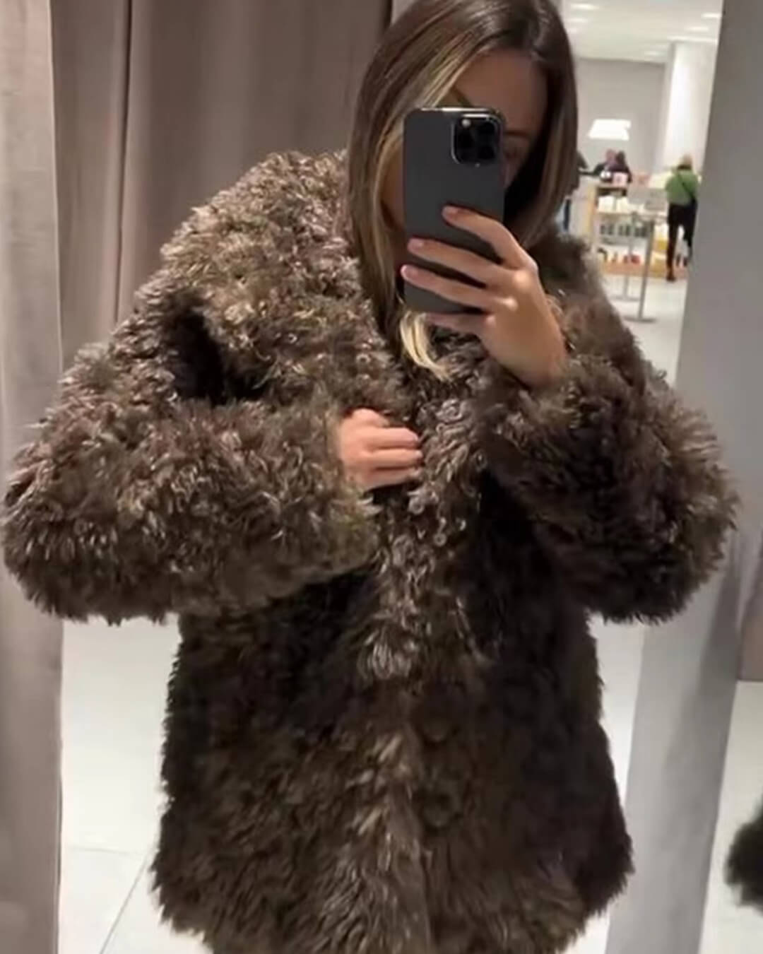 Betty fuskpälsjacka