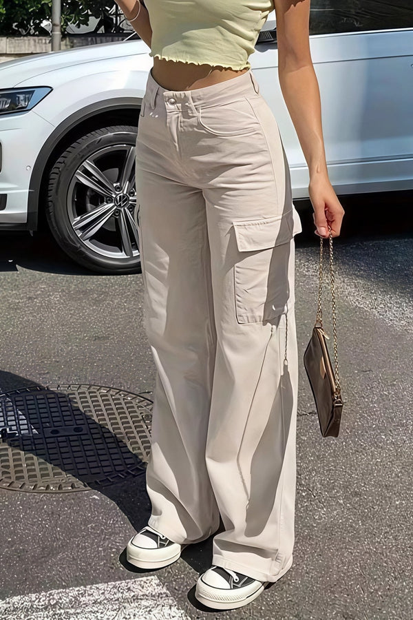 Pantalones rectos cargo Bianca con bolsillos