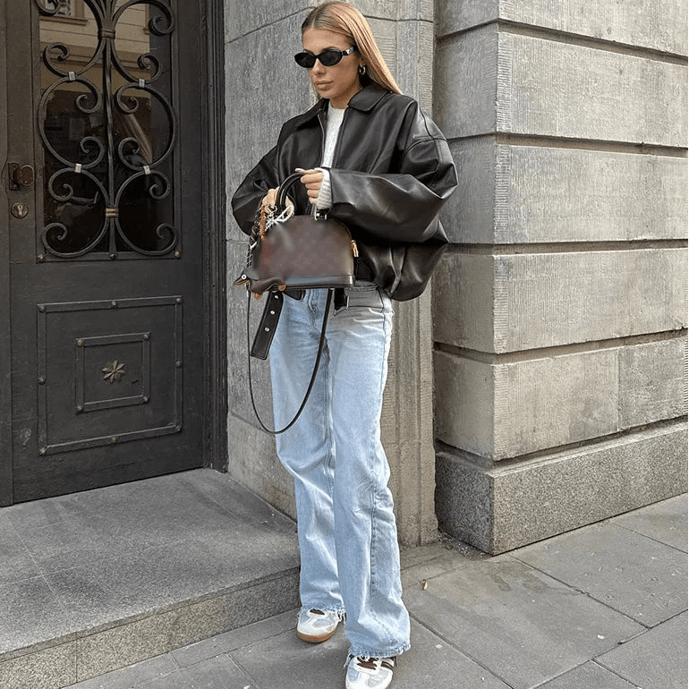 Carine skinnjacka i motorcykelstil