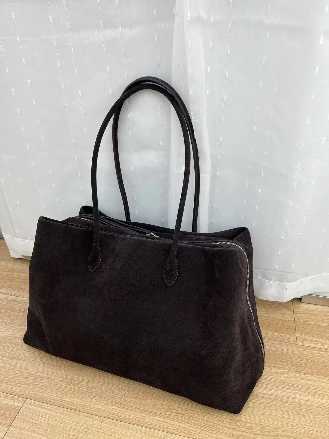 Sac cabas Carly en daim velouté