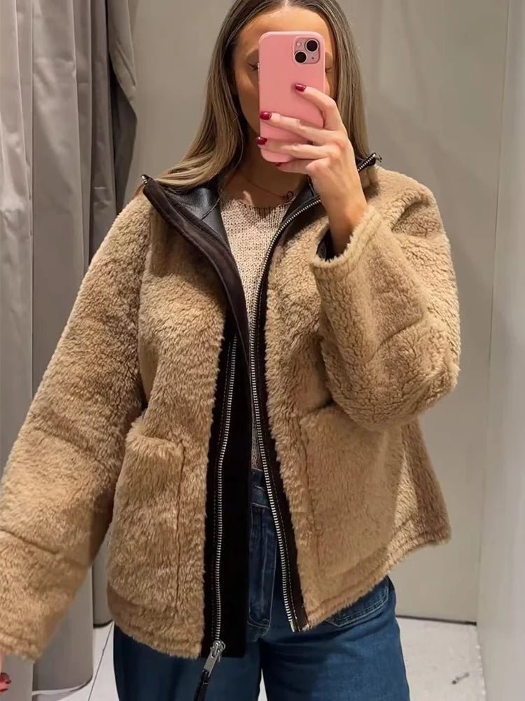 Carol Kunstpelzjacke mit Stehkragen