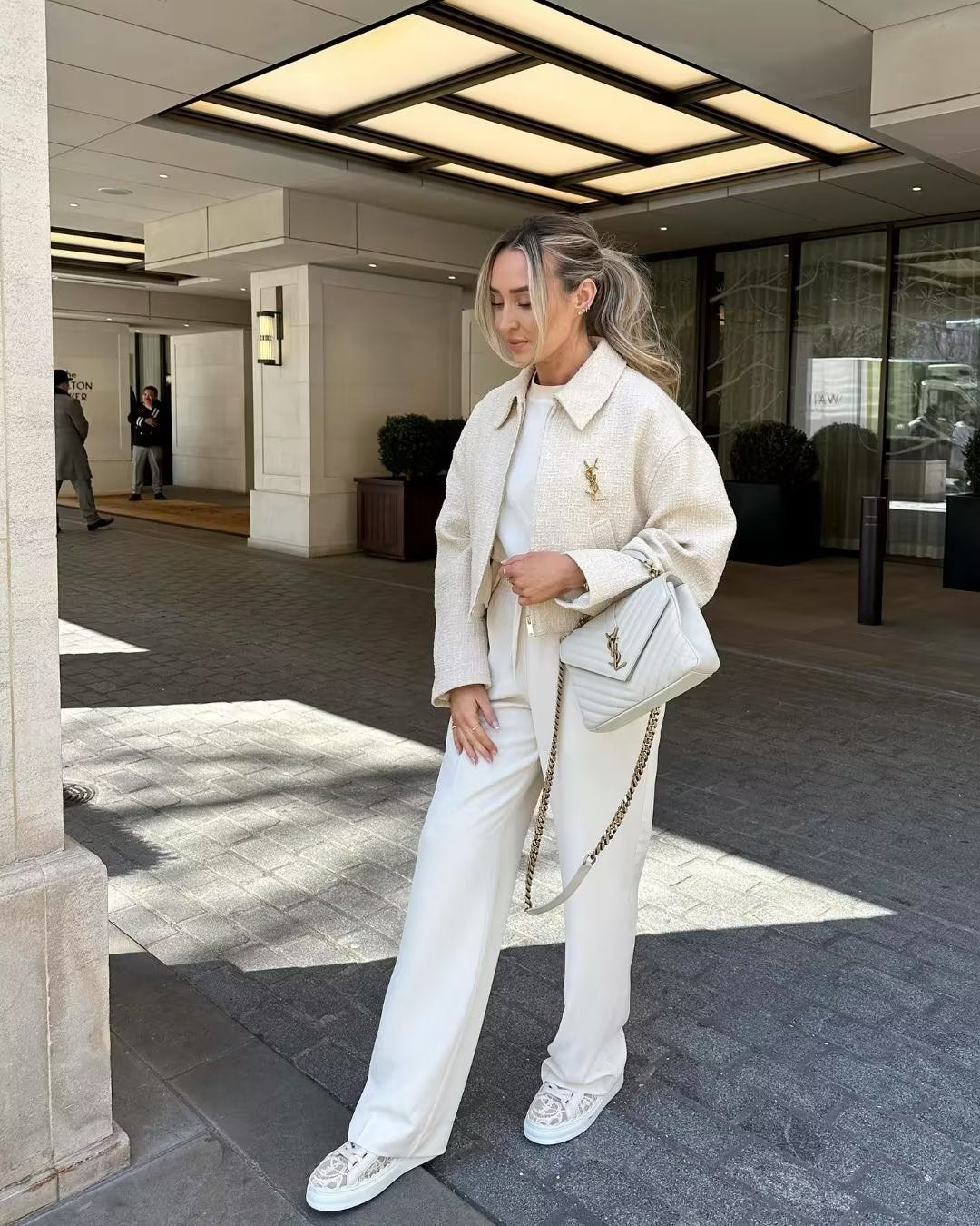 Ciara Bouclé-Jacke mit Kragen