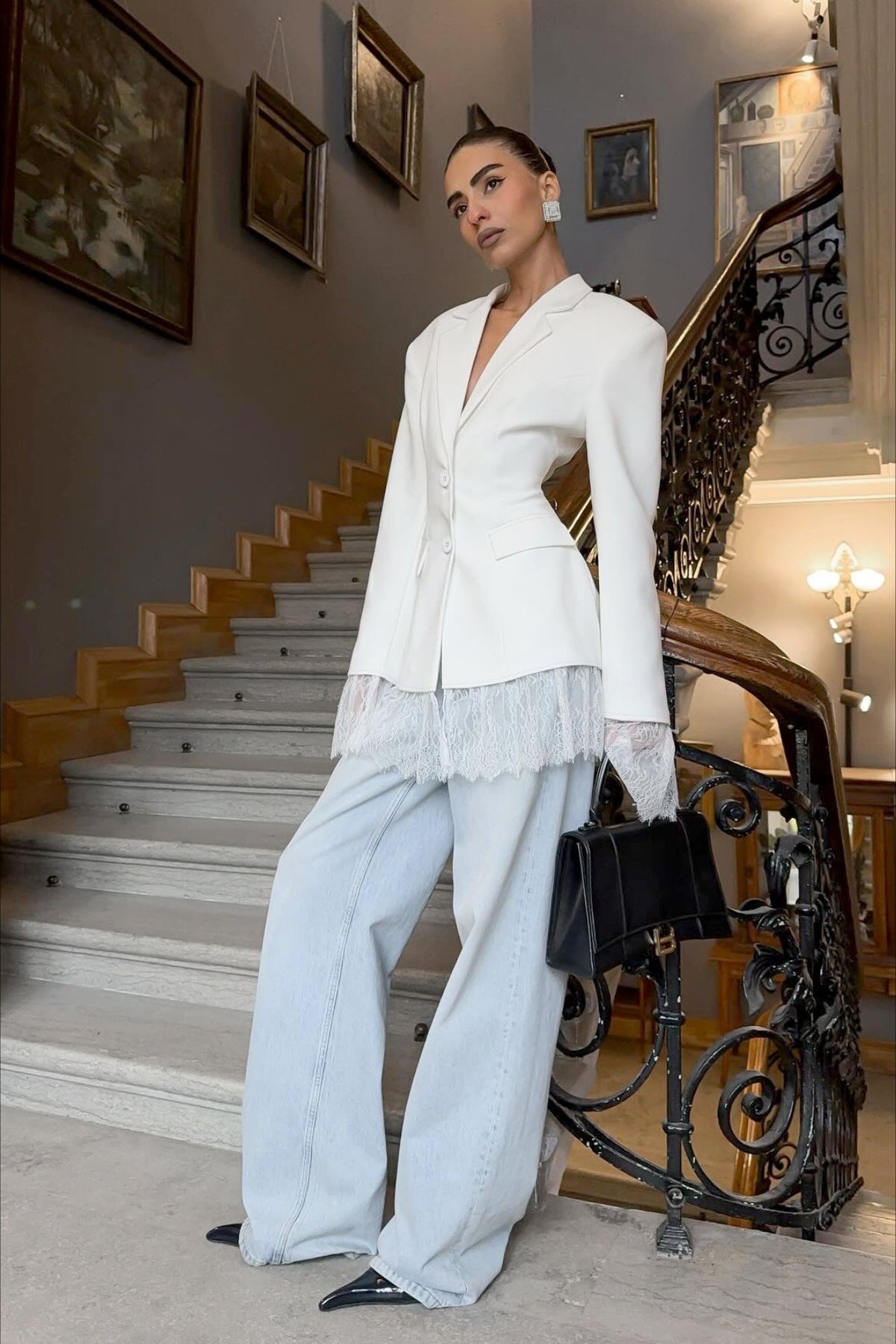 Colbie blazer met kanten afwerking