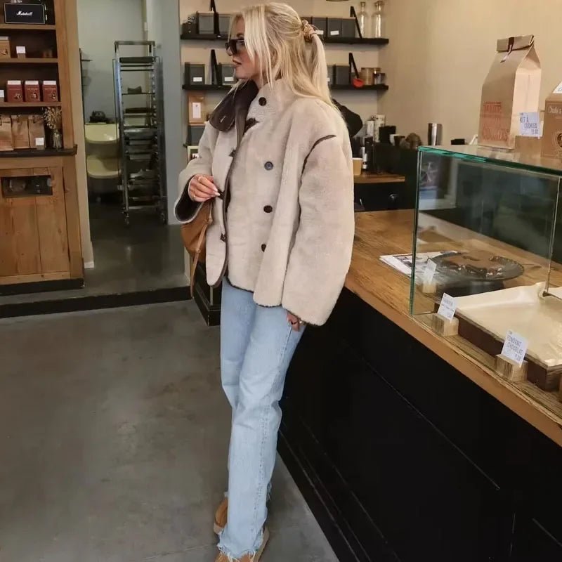 Cynthia bomberjack van imitatiebont