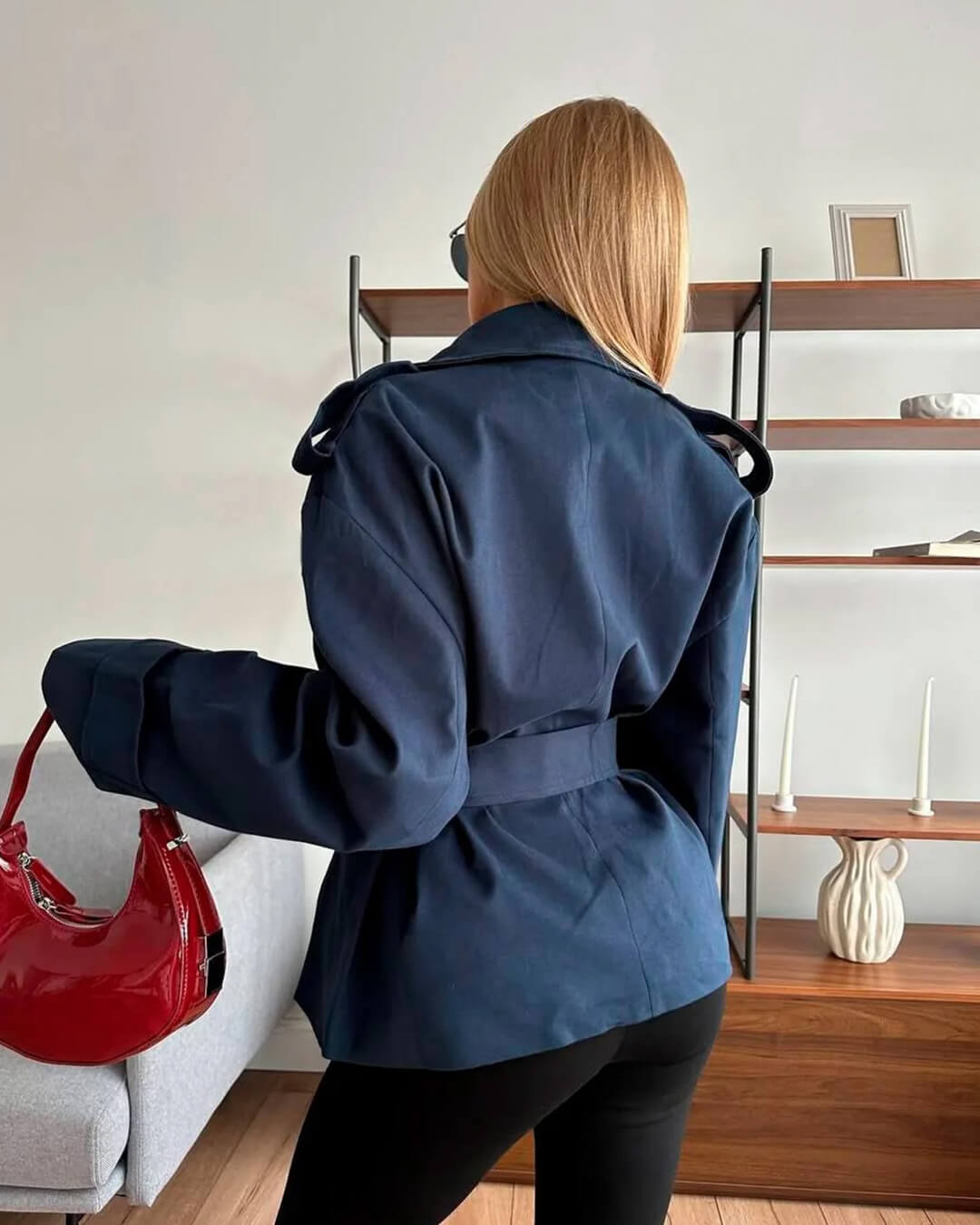 Dorothy korte trenchcoat met vetersluiting
