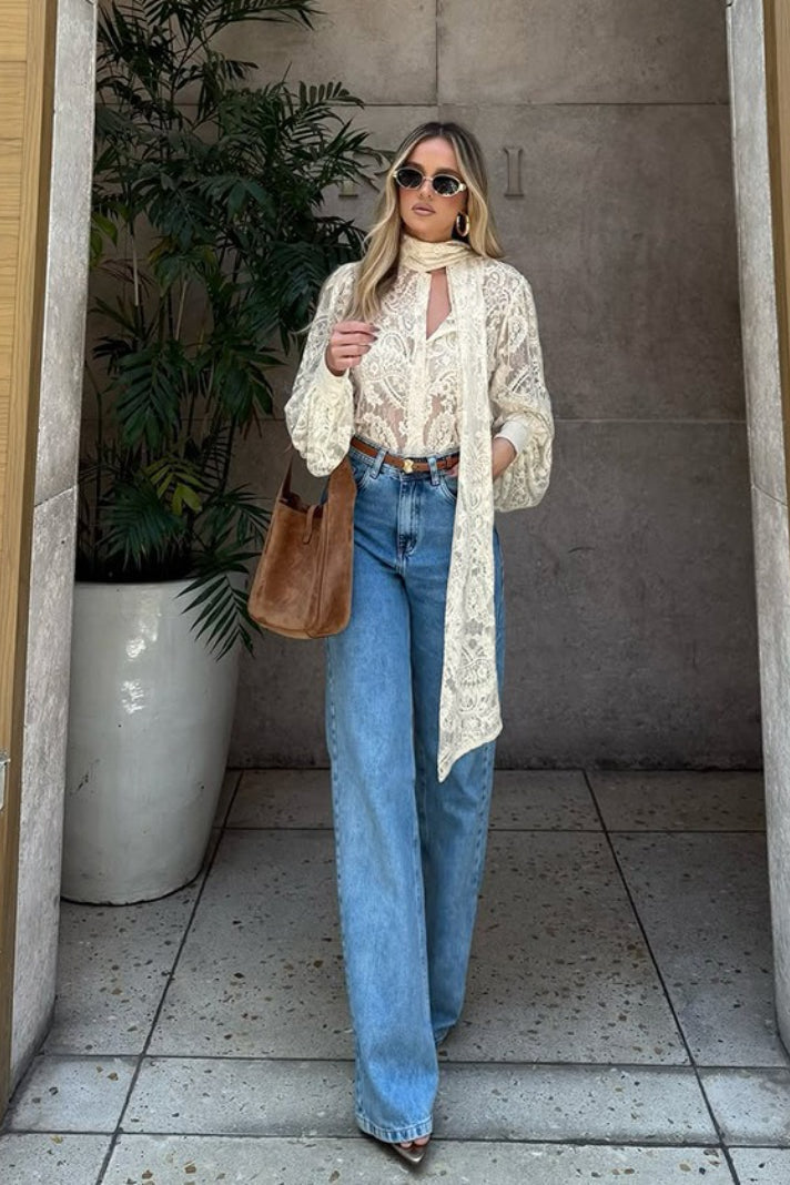 Dunja transparante kanten blouse met strik