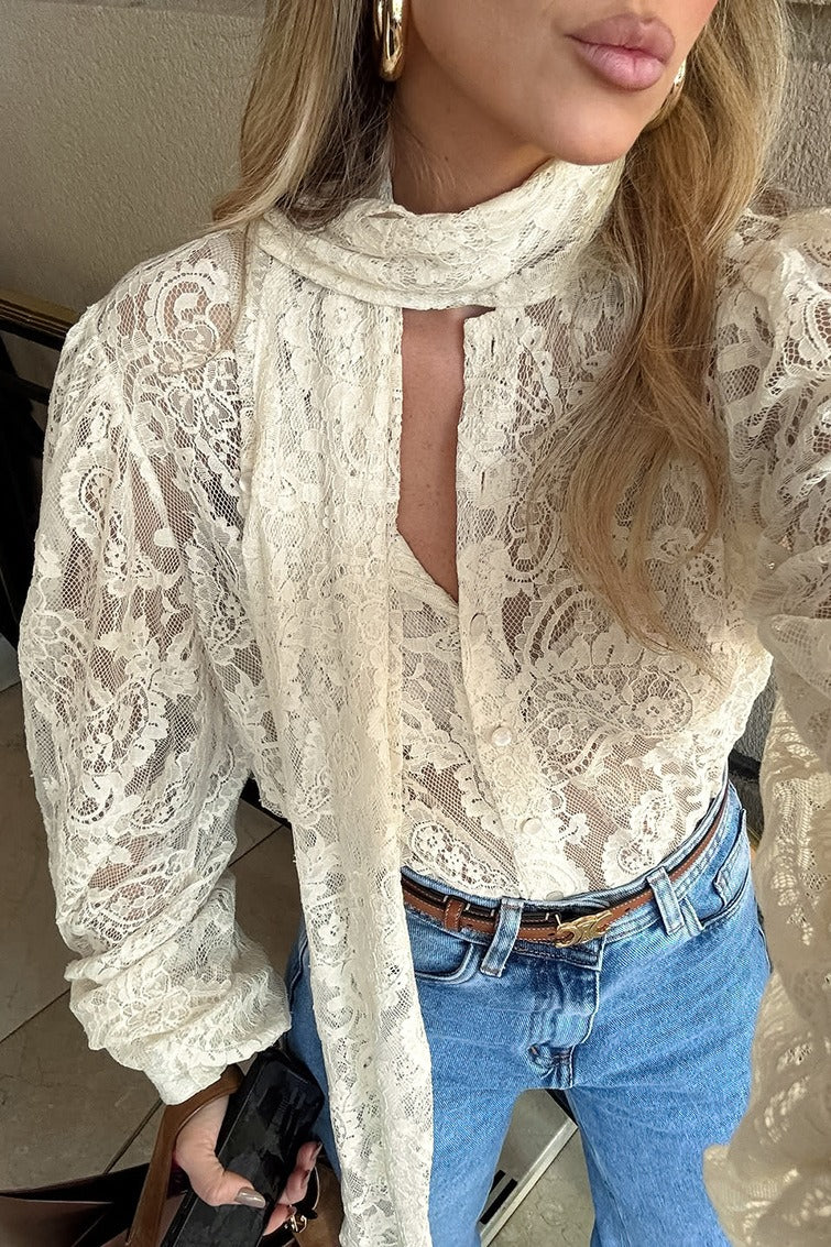 Dunja transparante kanten blouse met strik