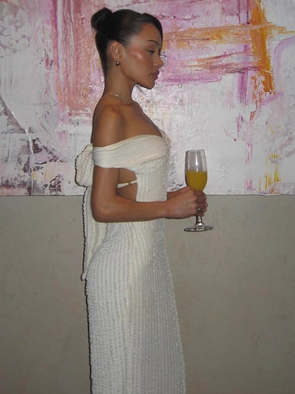 Vestido comprido Elaine sem ombros com atilhos nas costas