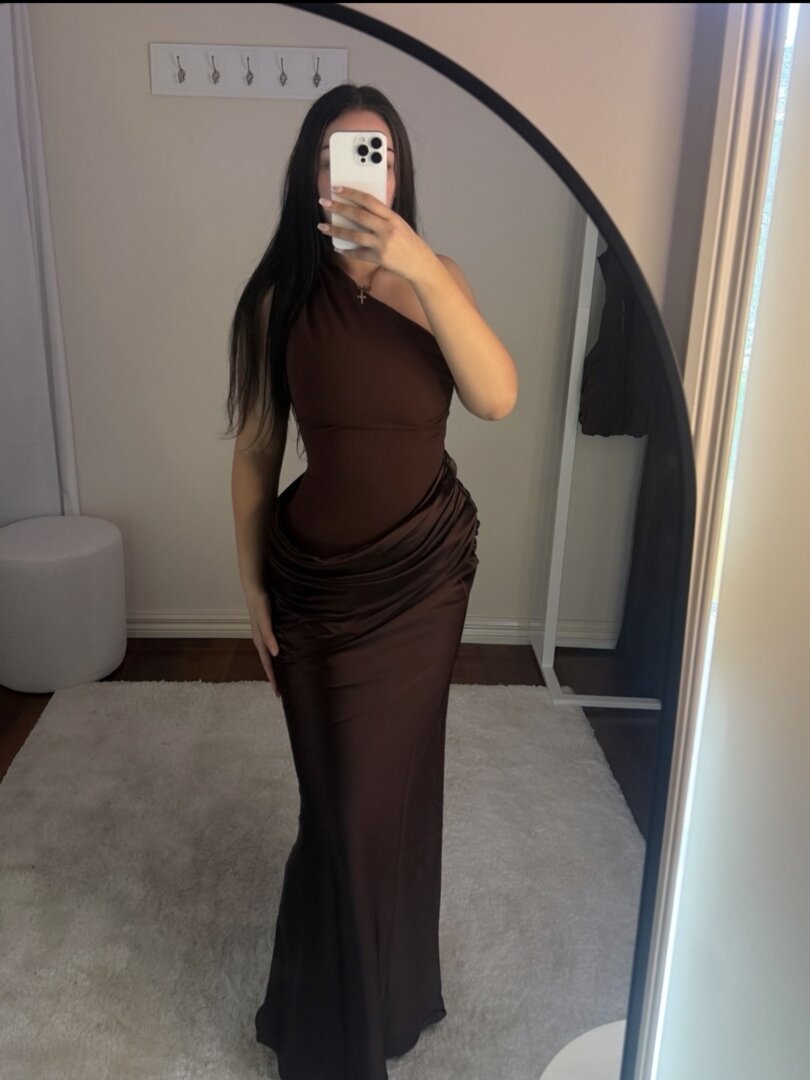 Ella One-Shoulder Maxi Dress