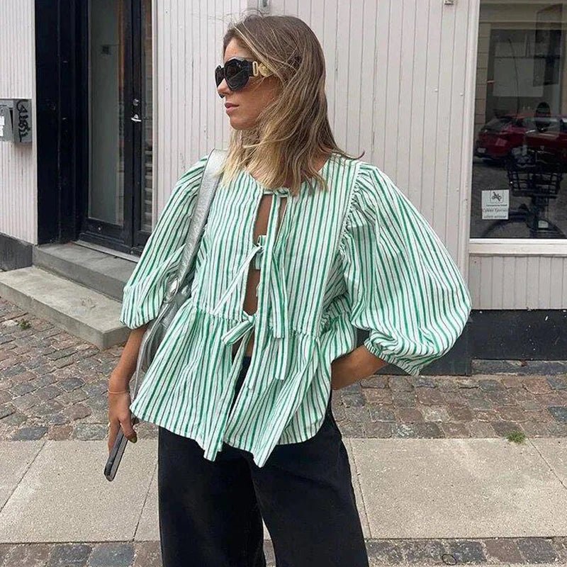 Camicia a righe con maniche a sbuffo Emma