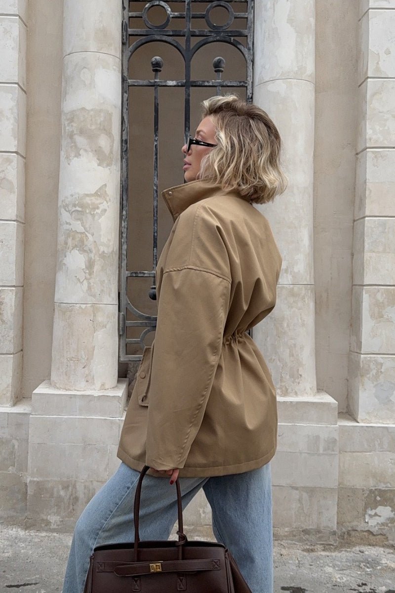 Eva trenchcoat med snøring