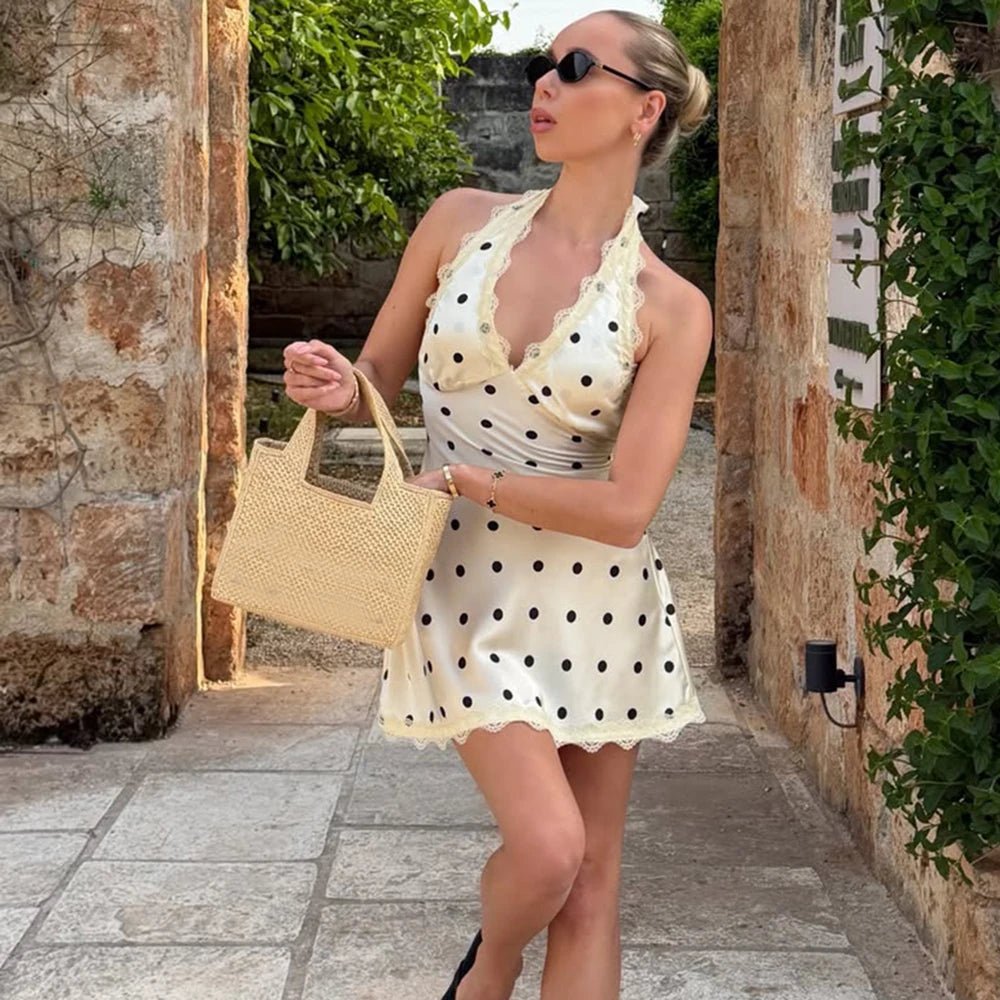 Μίνι φόρεμα από δαντέλα με ανοιχτή πλάτη Fiona