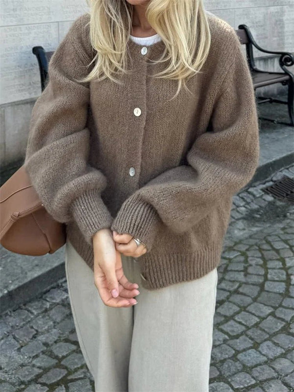 Freya, luddig stickad kofta