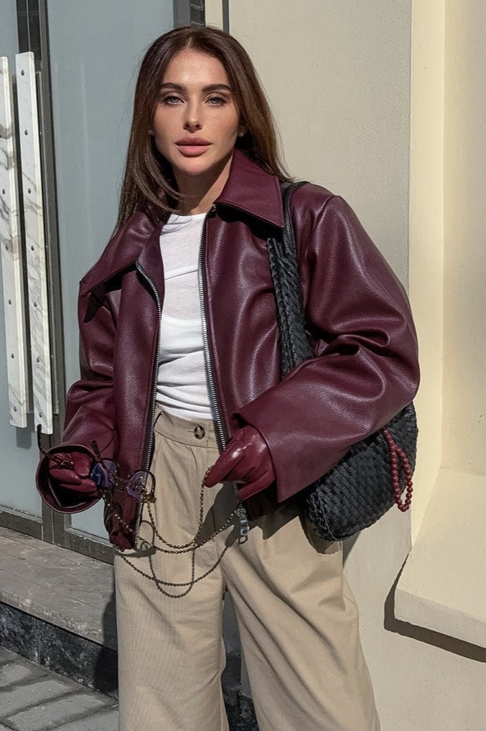 Ματ moto jacket Ilona από συνθετικό δέρμα με φερμουάρ