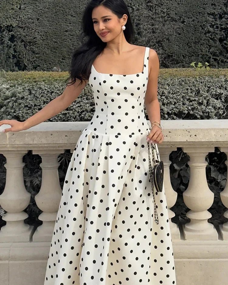 Jasmine midikjole med prikker