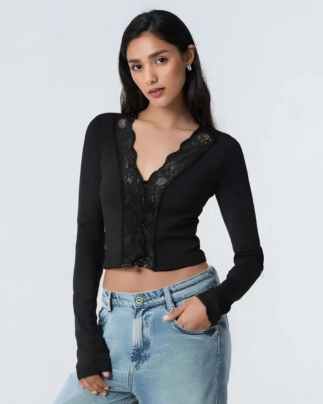 Blusa Julia de manga larga con ribete de encaje