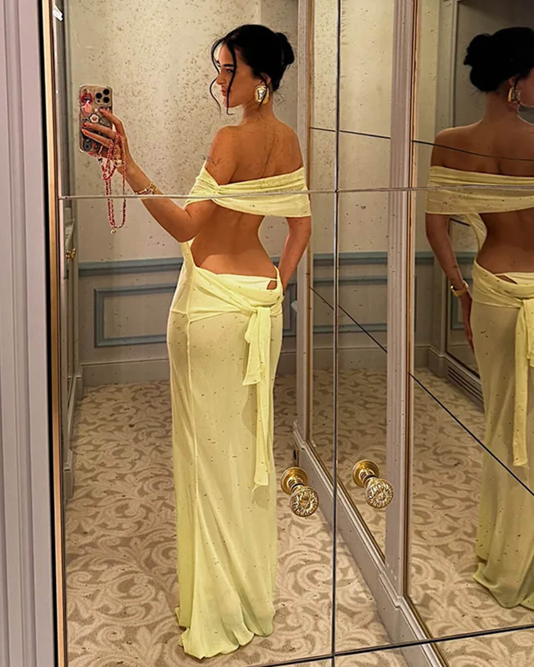 Vestido maxi de malha transparente e costas descobertas Leah