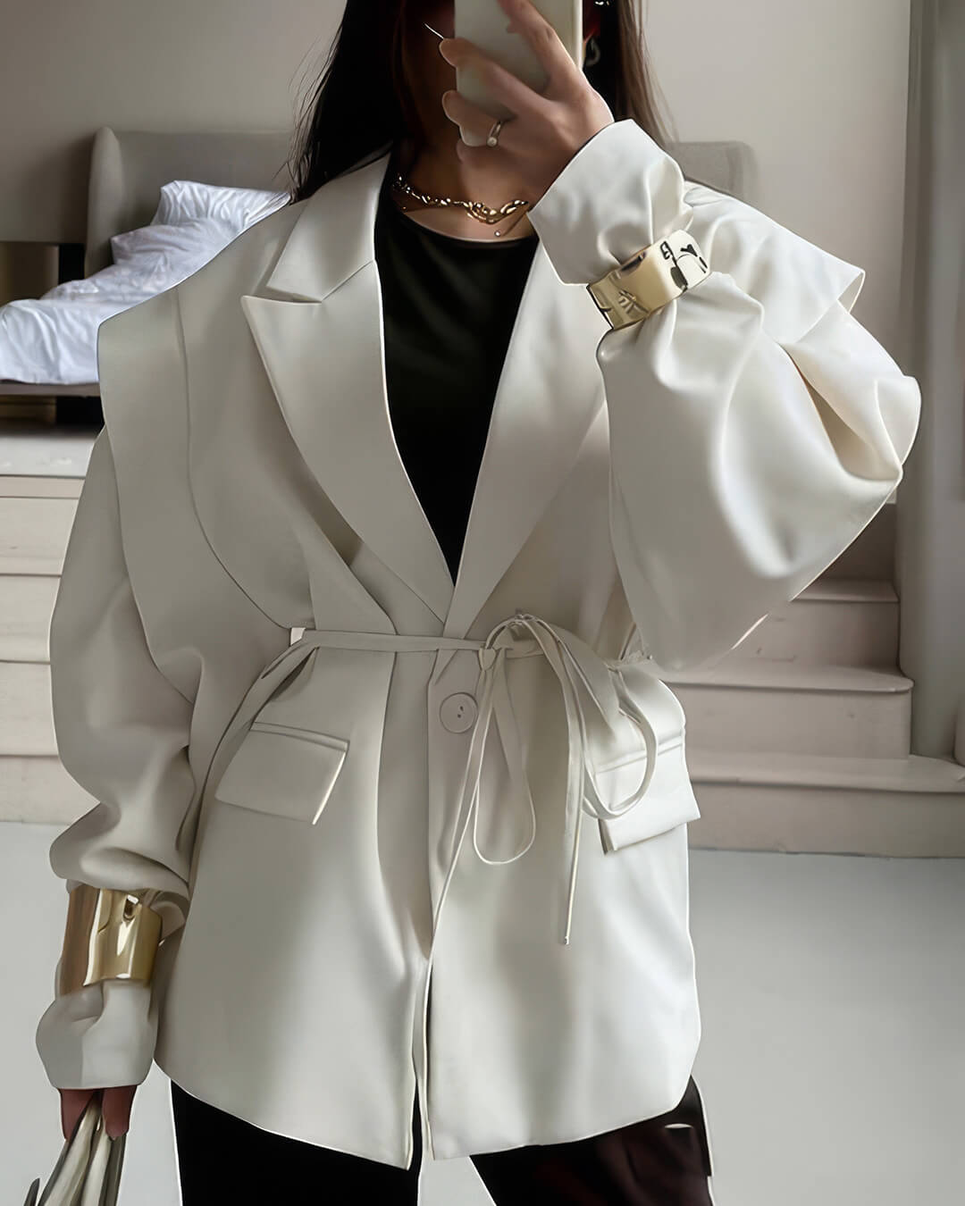 Leandra Wide Sleeves Belted Blazer