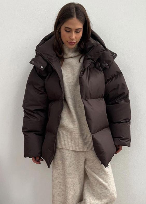 Leila oversized vatteret jakke med aftagelig hætte