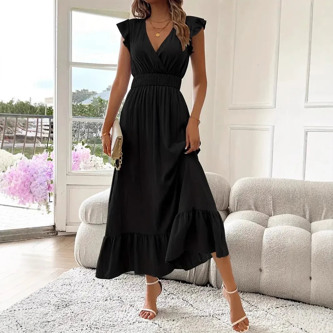Livia Schwarzes Swingkleid mit V-Ausschnitt und Rüschen