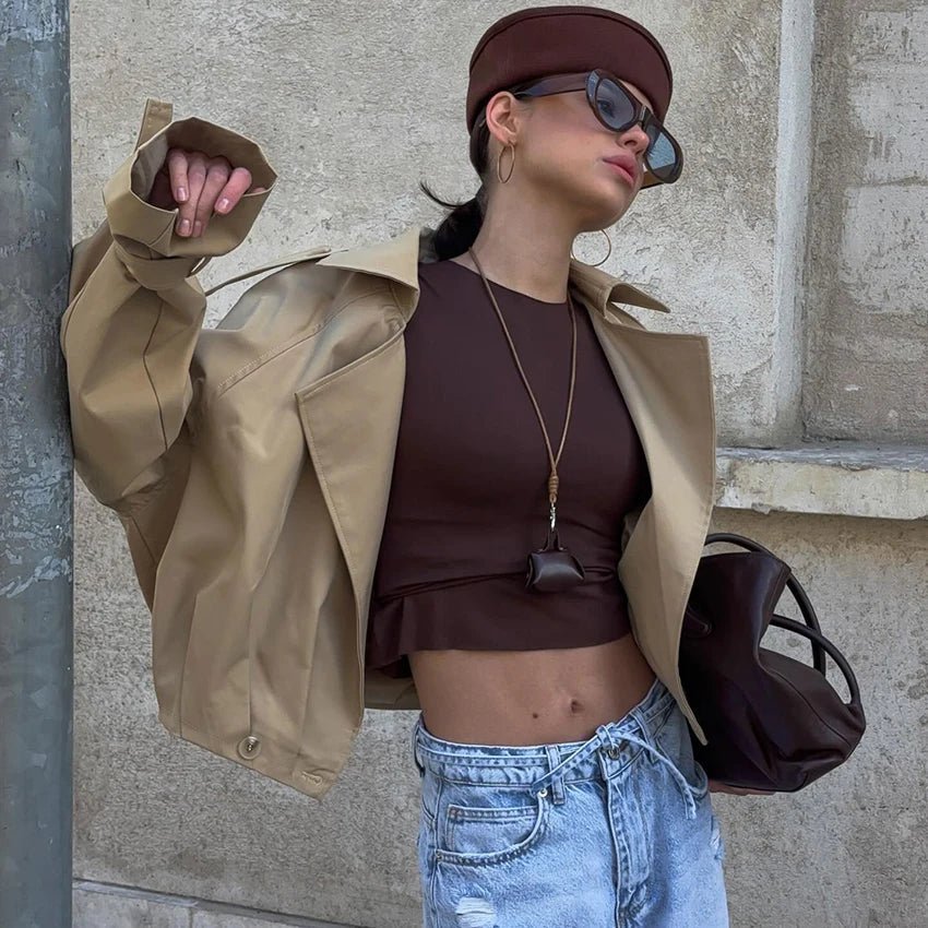 Gabardina corta plisada Lola