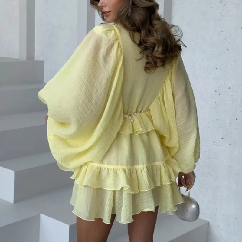 Mini-robe plissée à volants Marianna