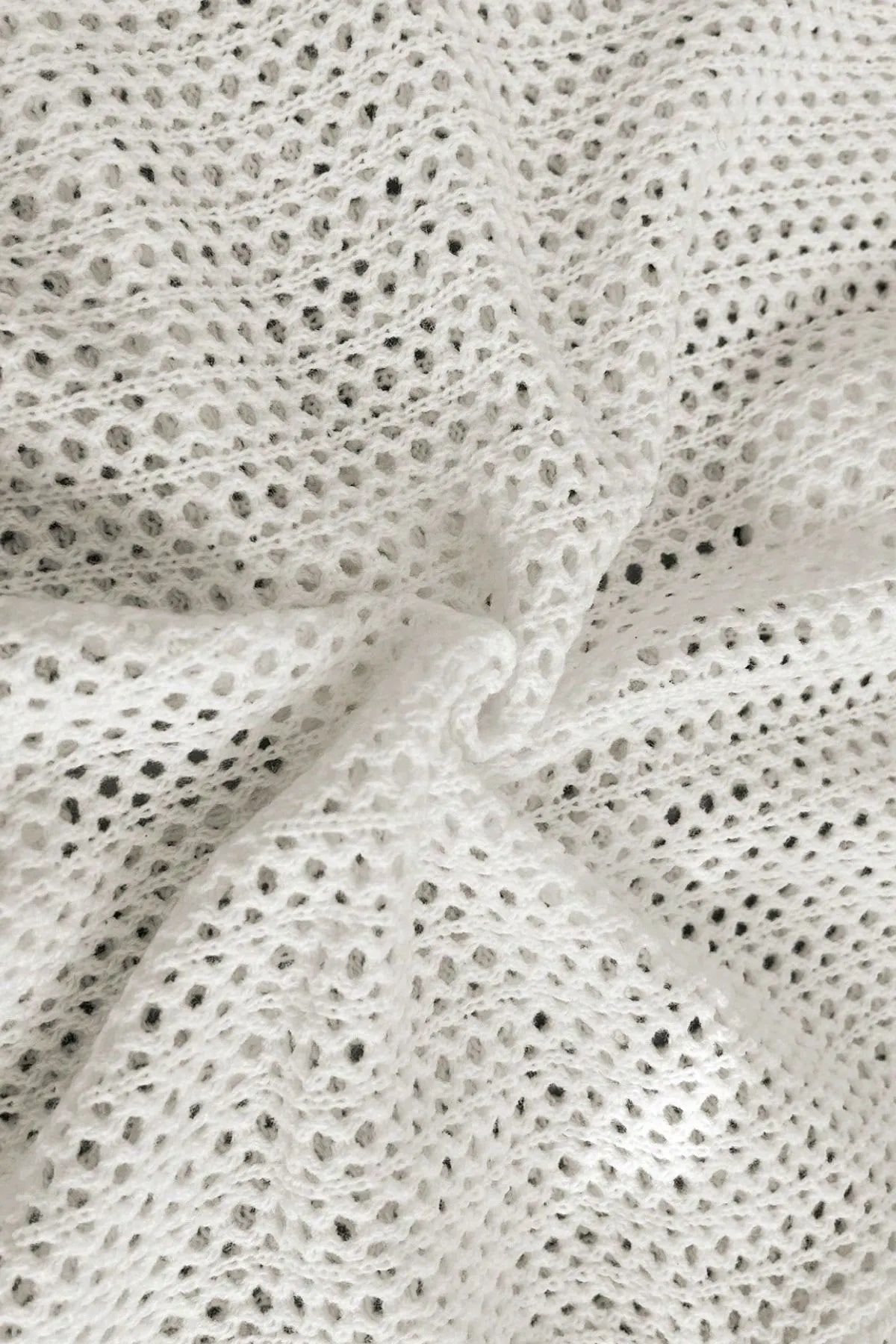 Prenda de crochet con flores para cubrir Marley