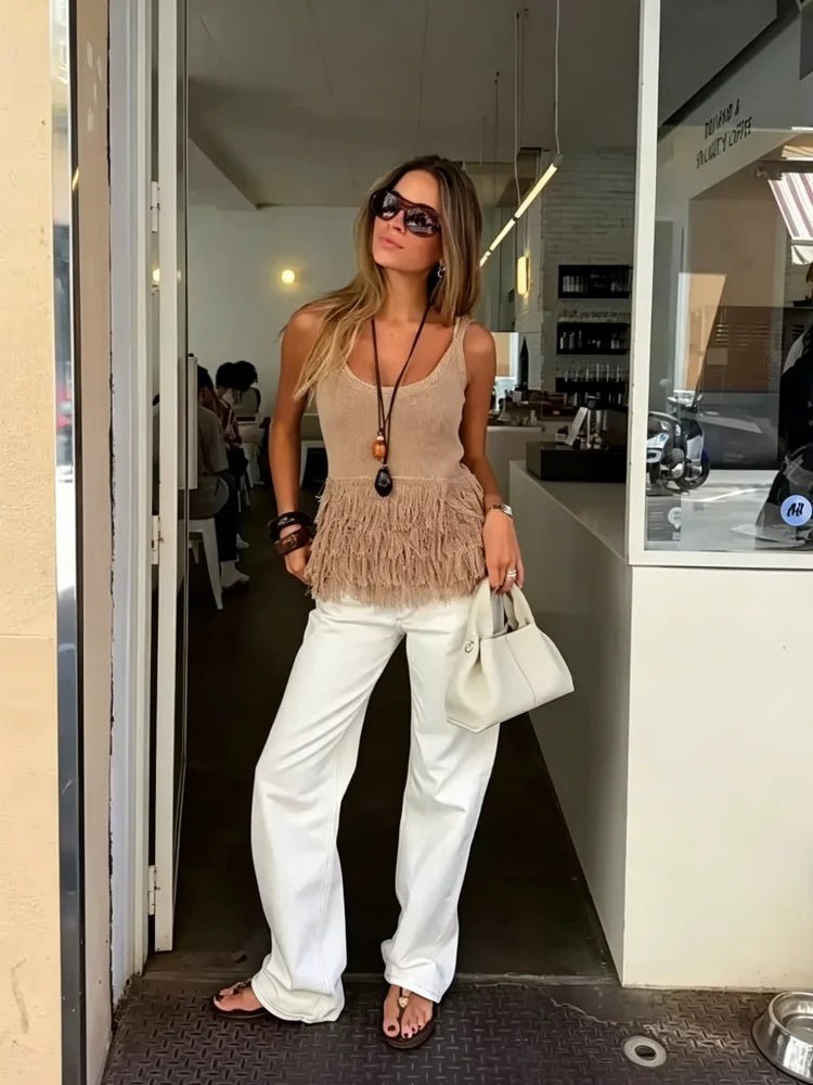 Mia gebreide tanktop met kwastjes