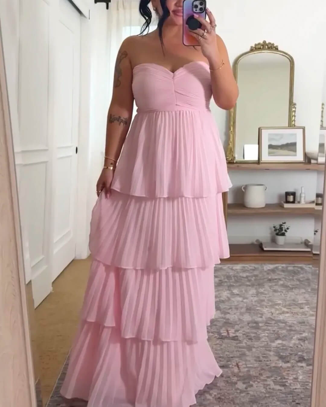 Michelle trägerloses, plissiertes Maxikleid mit Stufen