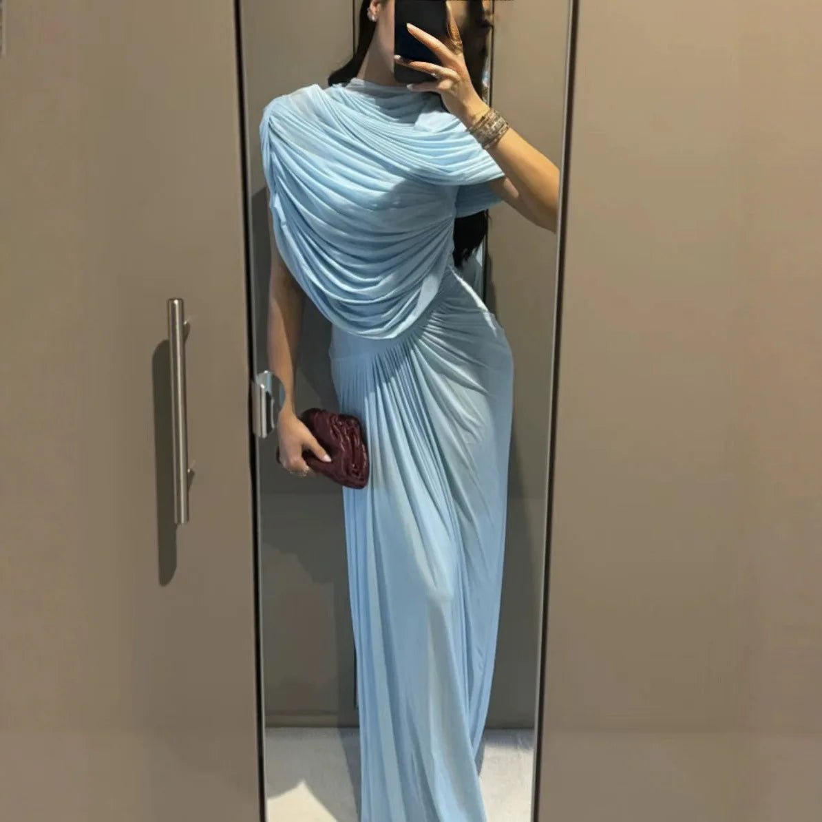 Abito lungo aderente elegante in mesh Monica