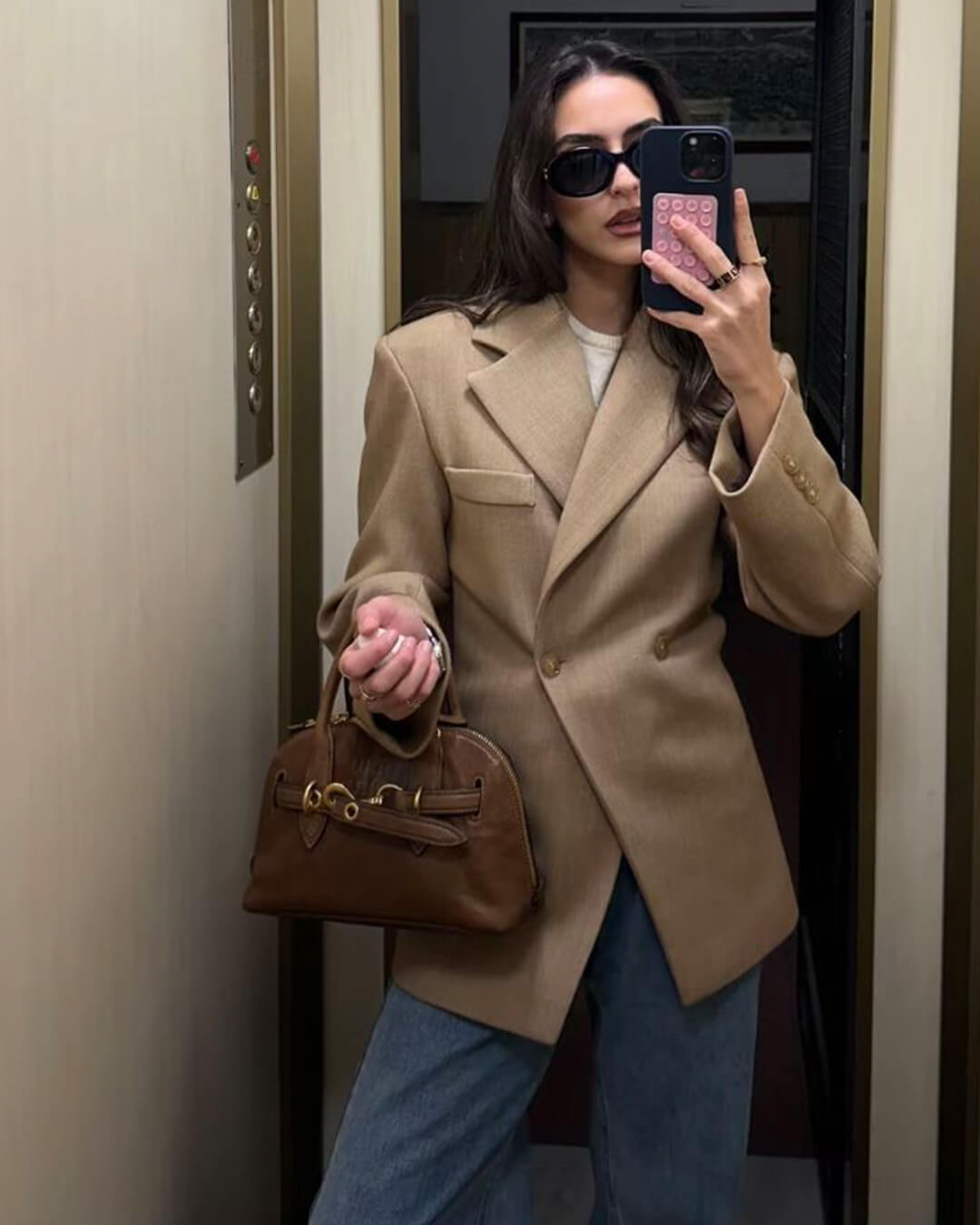 Myrna getailleerde blazer met reverskraag