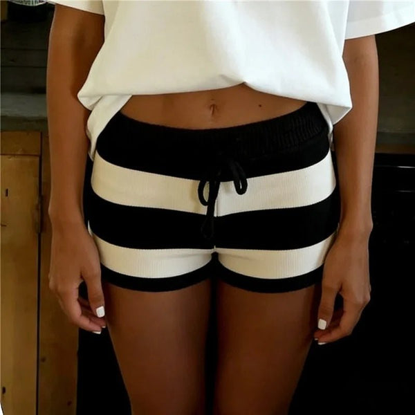 Short de punto a rayas Nina