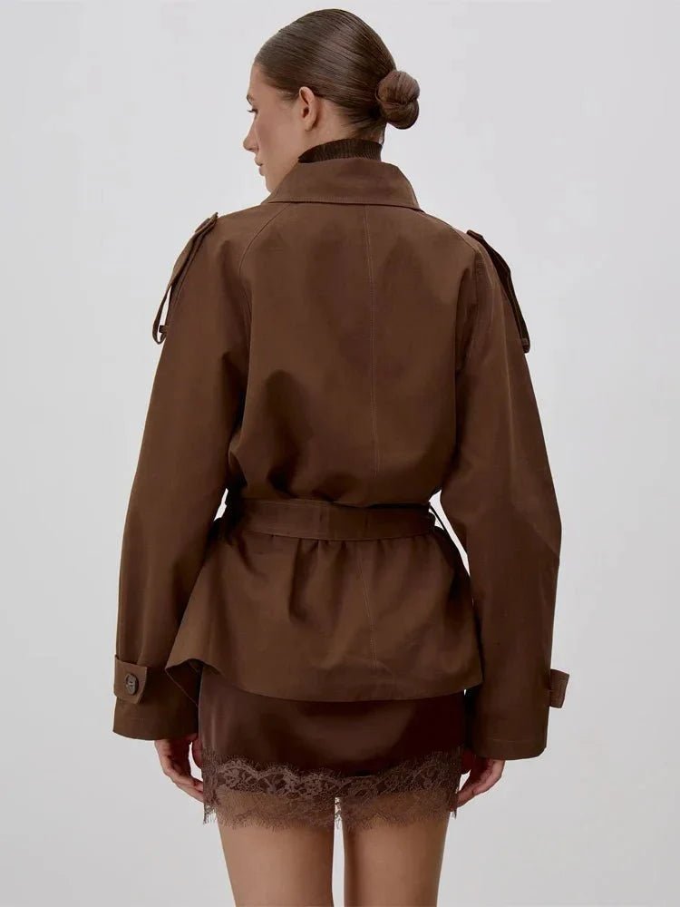 Octavia trenchcoat med snøring og ståkrage