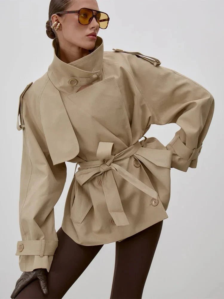 Octavia trenchcoat med snøring og ståkrage