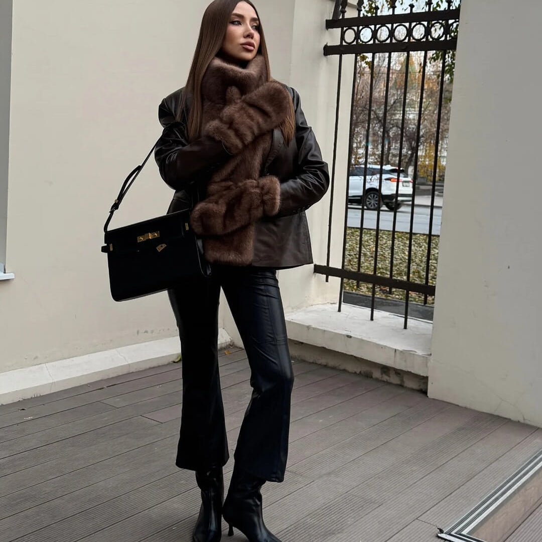 Gilet a collo alto in pelliccia sintetica Rina