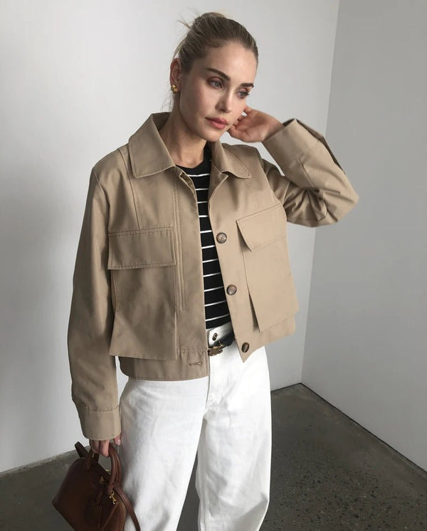 Sandra Kurze Jacke mit Pattentaschen