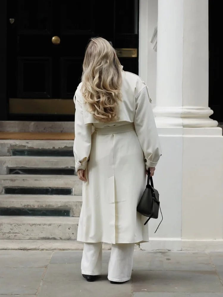 Trenchcoat Sarah mit hohem Kragen und Gürtel