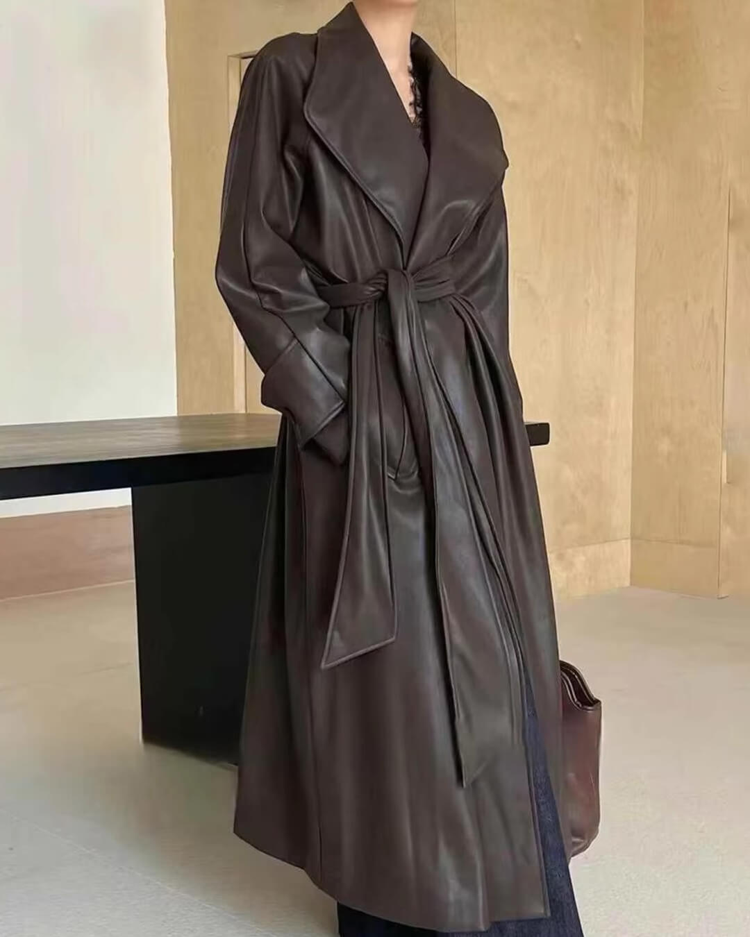 Shiela lange trenchcoat van imitatieleer