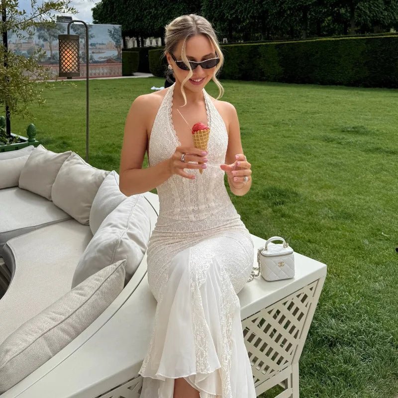 Sienna maxikjole i blonde med halterneck