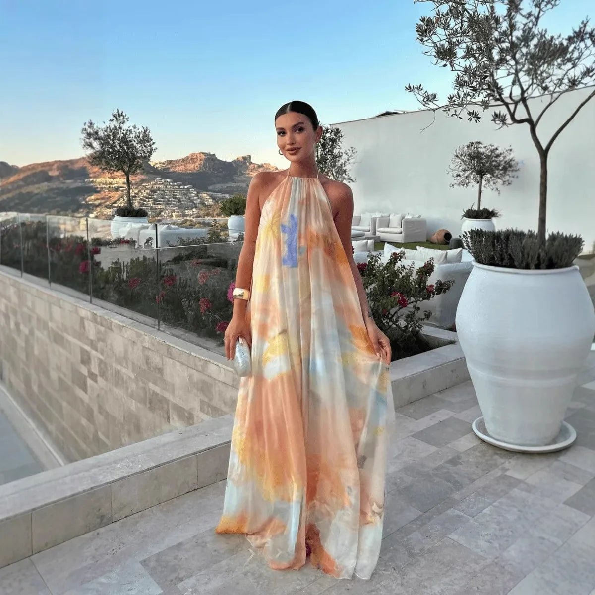 Sophia Neckholder-Maxikleid mit Schnürung