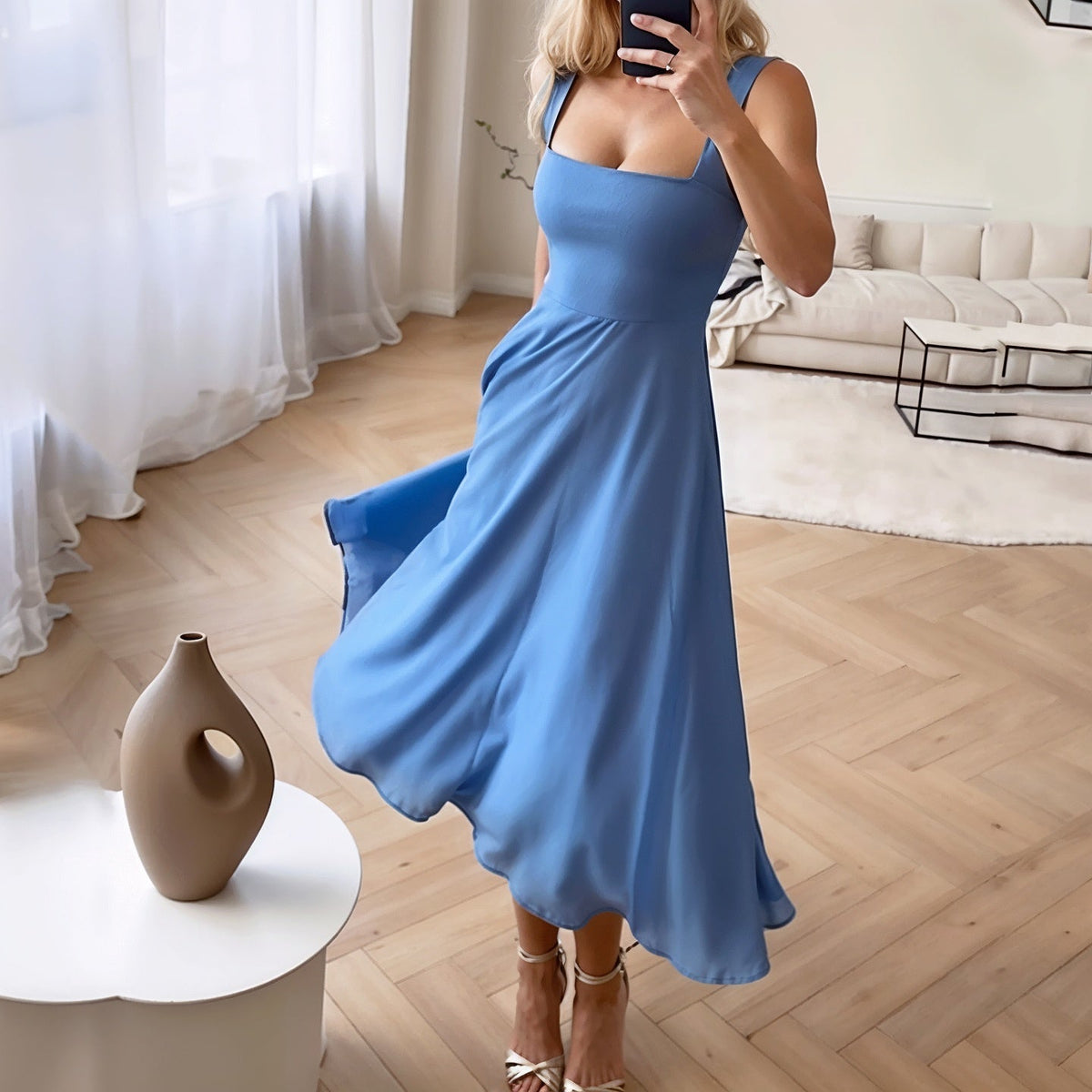 Vestido midi sin mangas Sophia