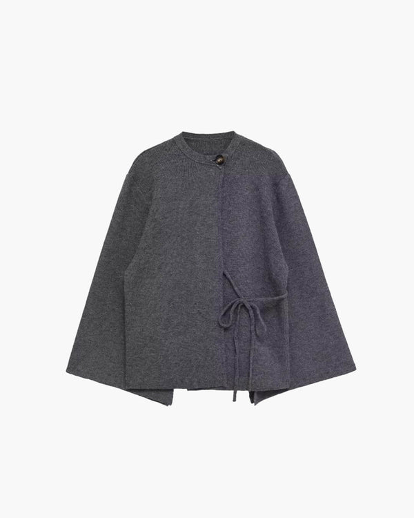Suzette cardigan med slits och fladdermusärmar