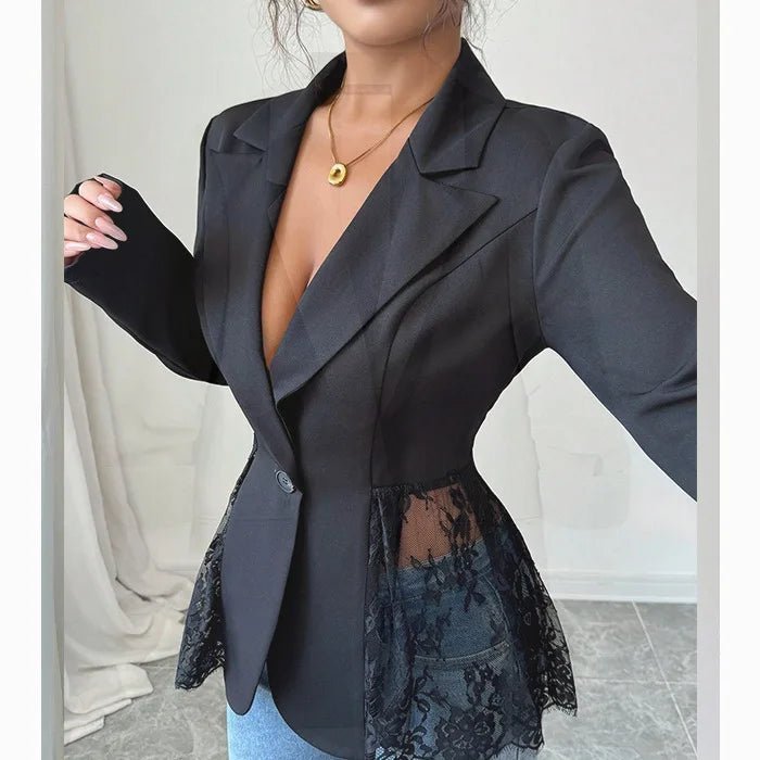 Σακάκι Taylor σε tailored γραμμή με πάνελ από δαντέλα